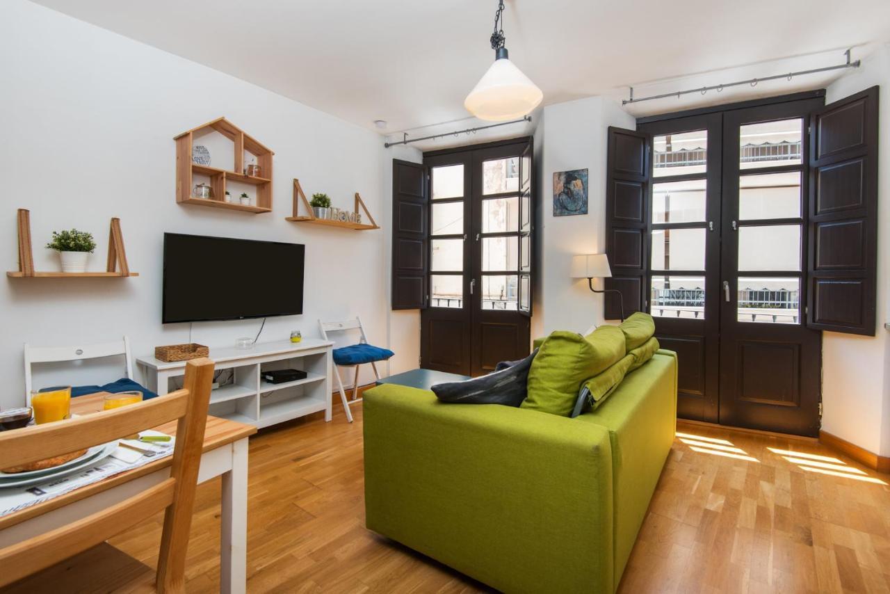 El Balcon Del Pintor, The Best Option In The Historic Center Of Malaga Apartment ภายนอก รูปภาพ
